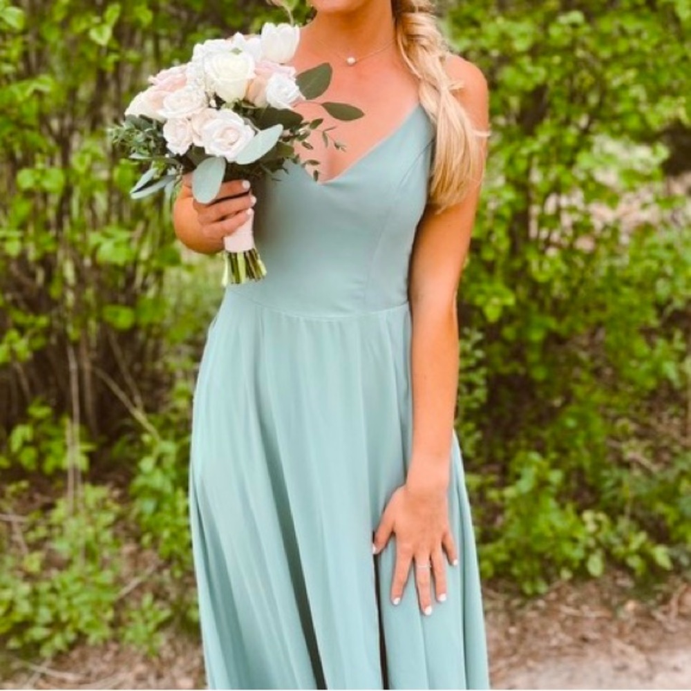 Kennedy Blue evening gown/bridesmaid dress in like new condition!